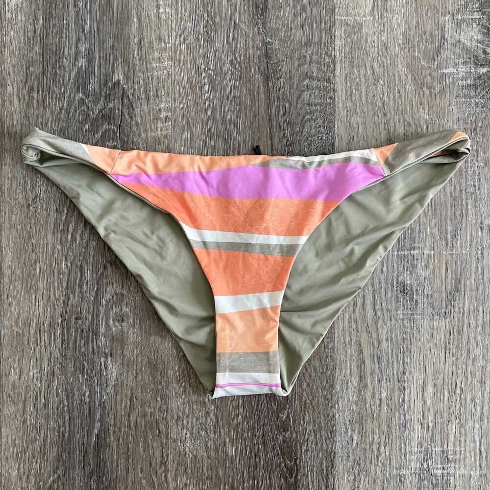 NWT Prana Elina Reversible Bottom in Waves - Size: Medium